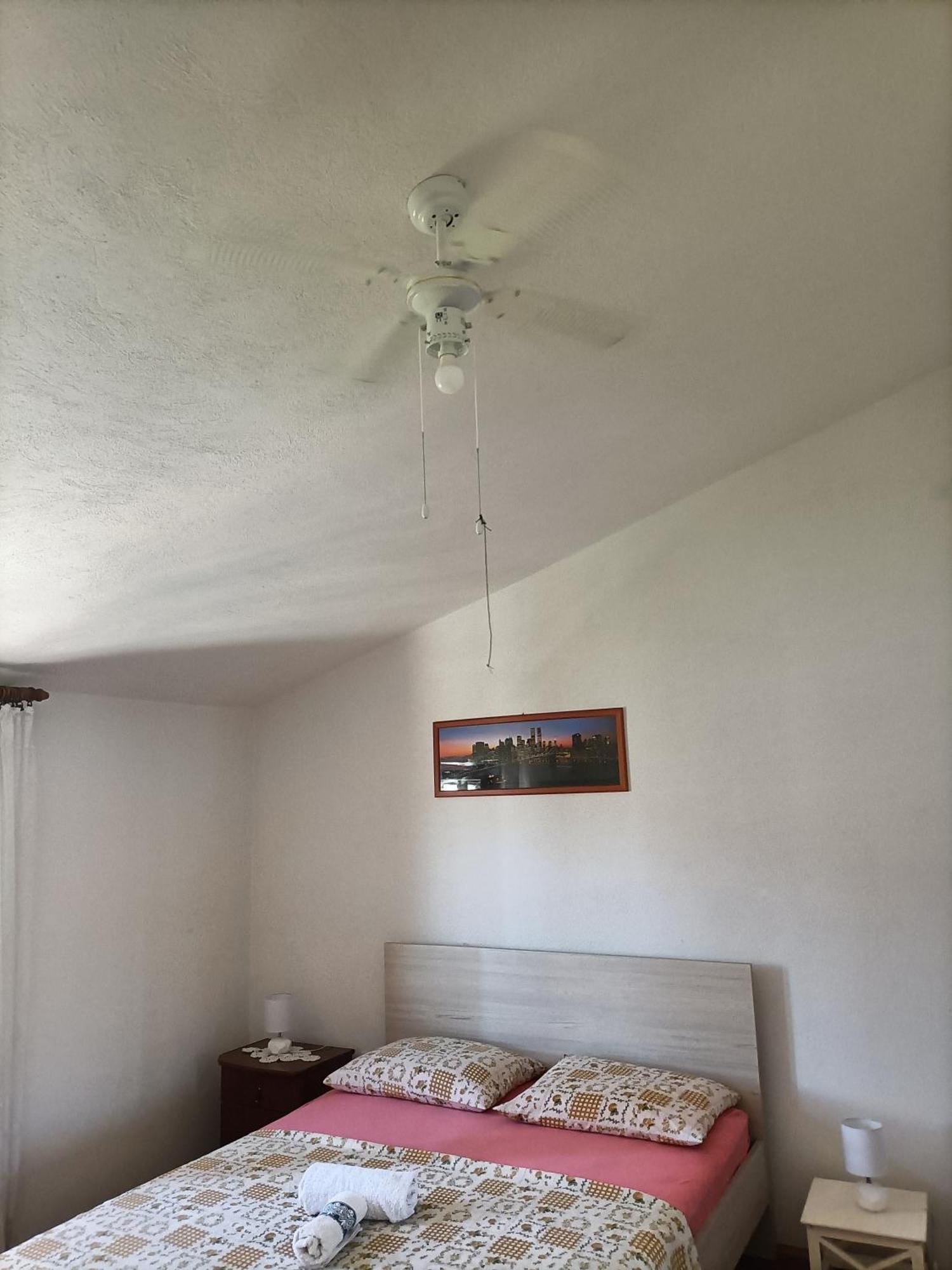Apartment Zdenka 1 Трогир Экстерьер фото