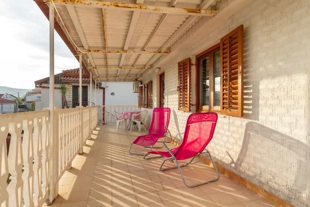 Apartment Zdenka 1 Трогир Экстерьер фото