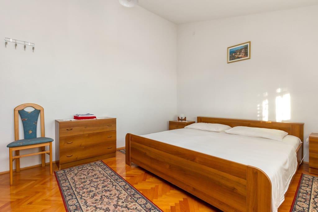 Apartment Zdenka 1 Трогир Экстерьер фото