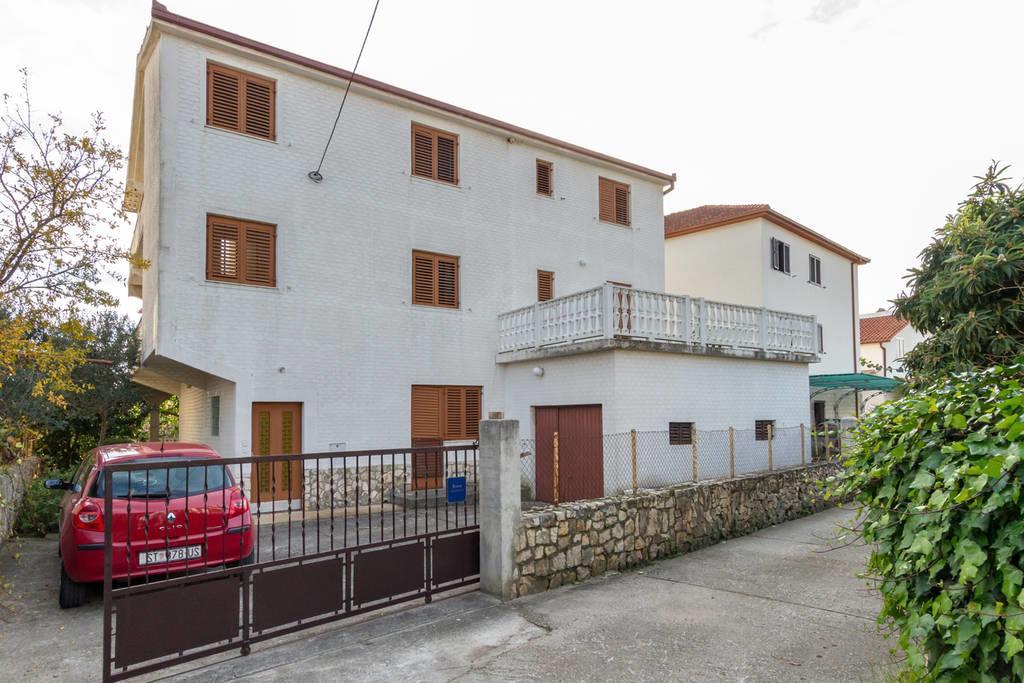 Apartment Zdenka 1 Трогир Экстерьер фото